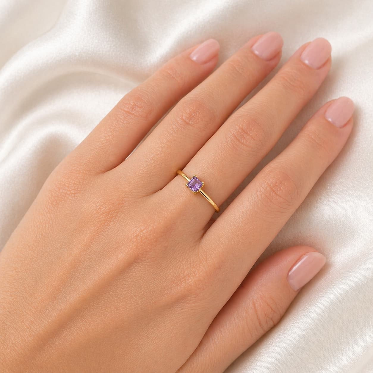 anillo amatista oro 18k