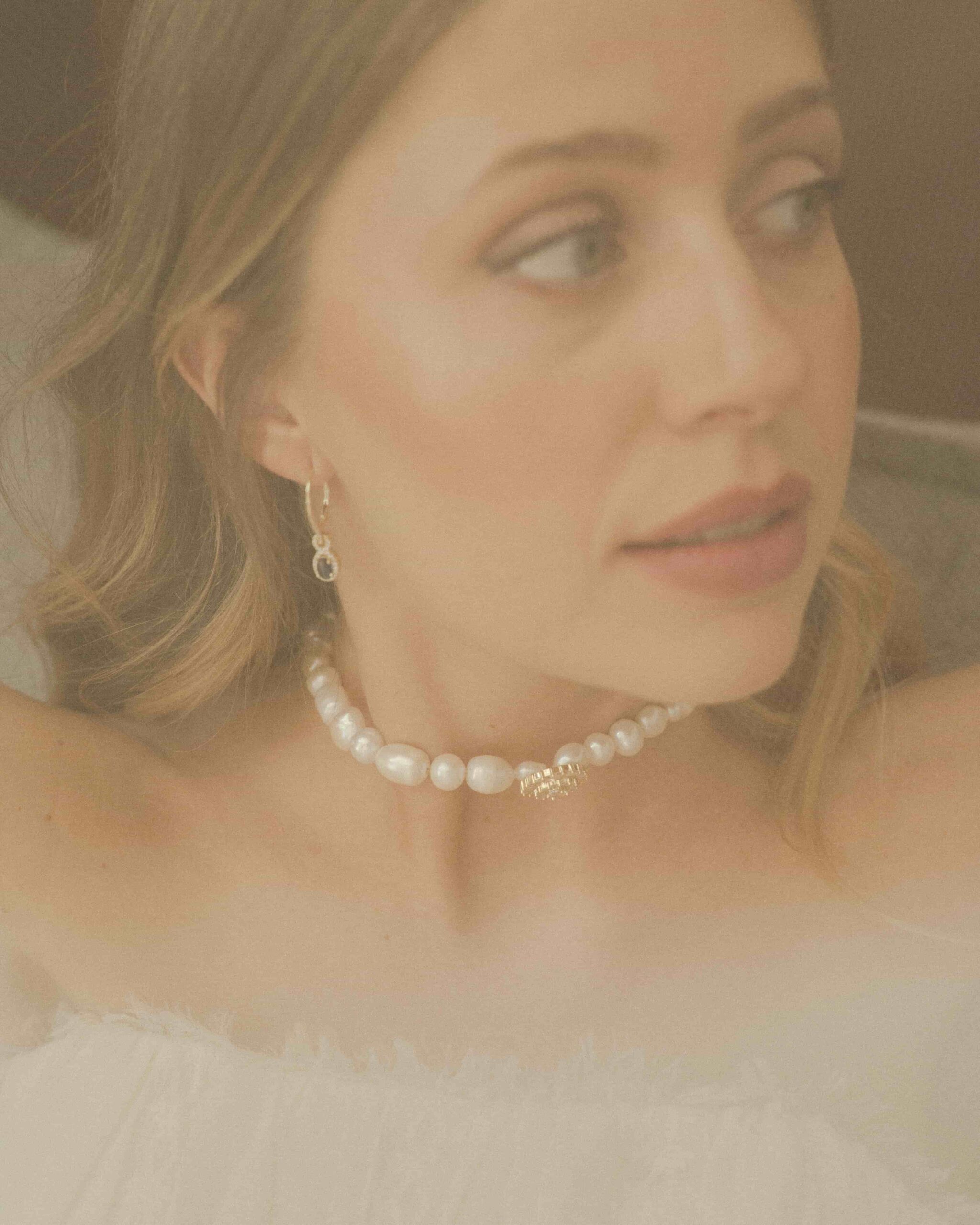 choker novia perlas y broche violet