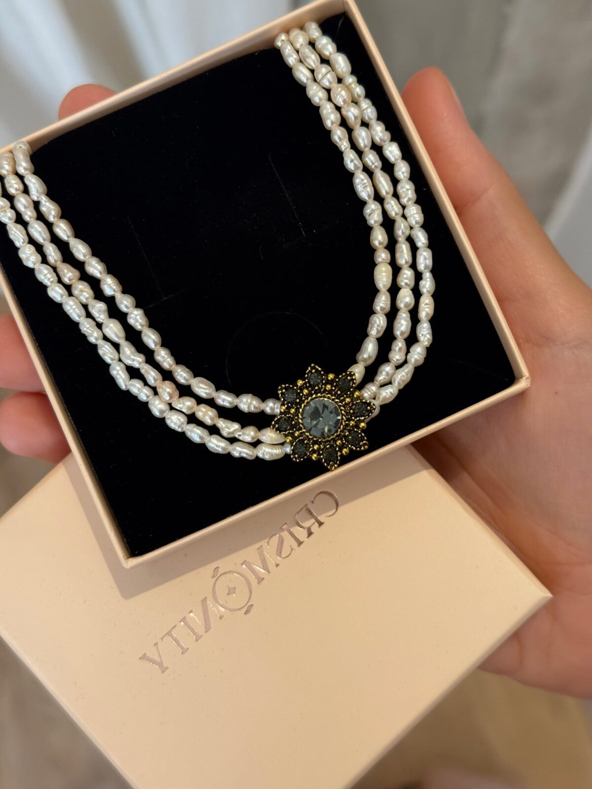 choker perlas